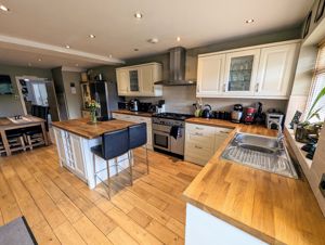 Photo 7- click for photo gallery